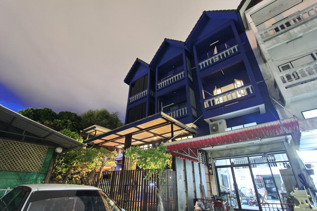 Hotel Chez Pom Chiang Mai Esterno foto