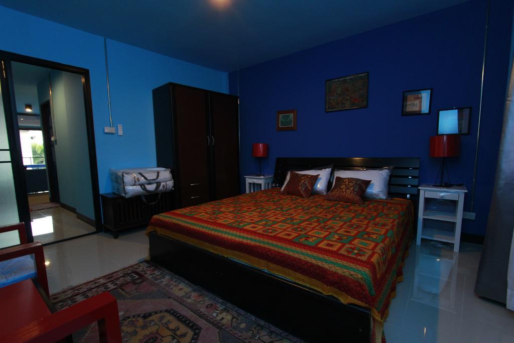 Hotel Chez Pom Chiang Mai Esterno foto