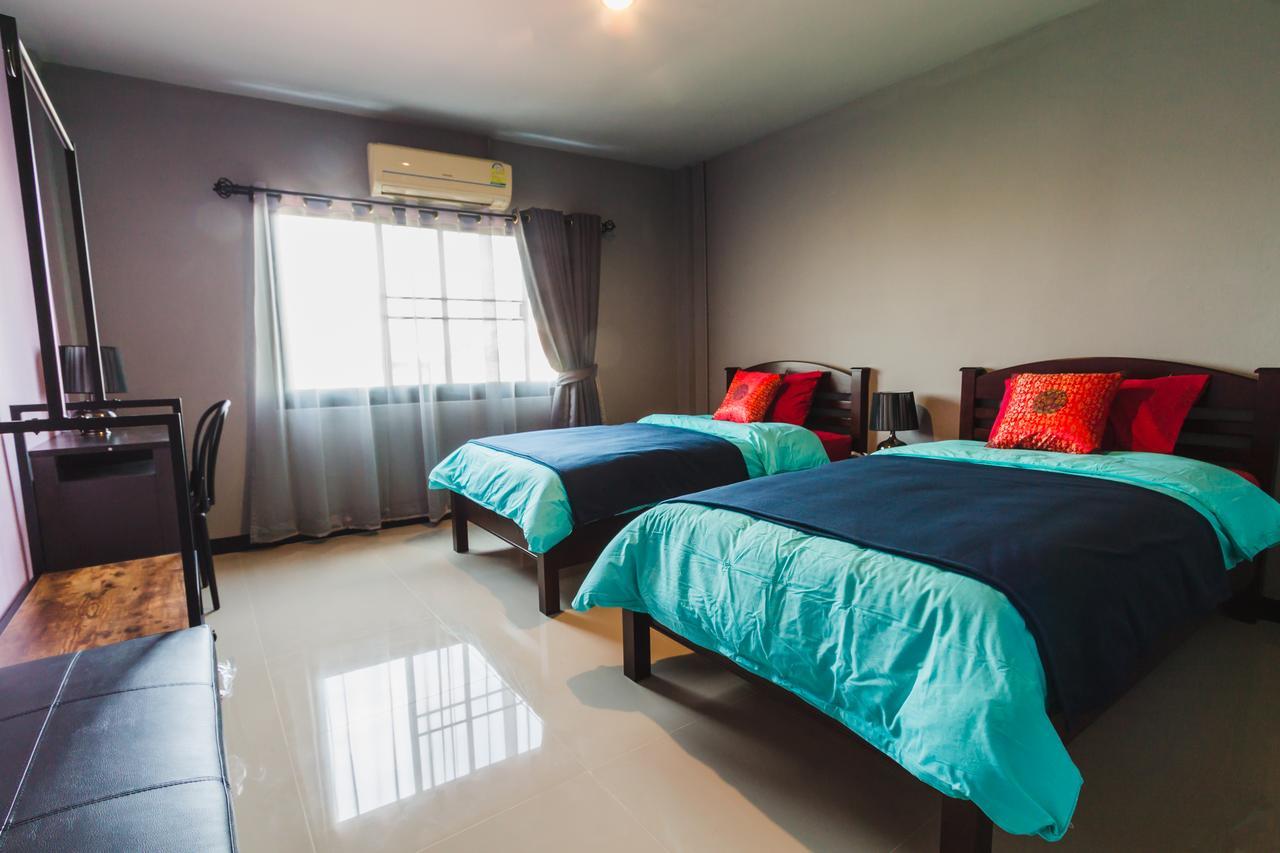 Hotel Chez Pom Chiang Mai Esterno foto