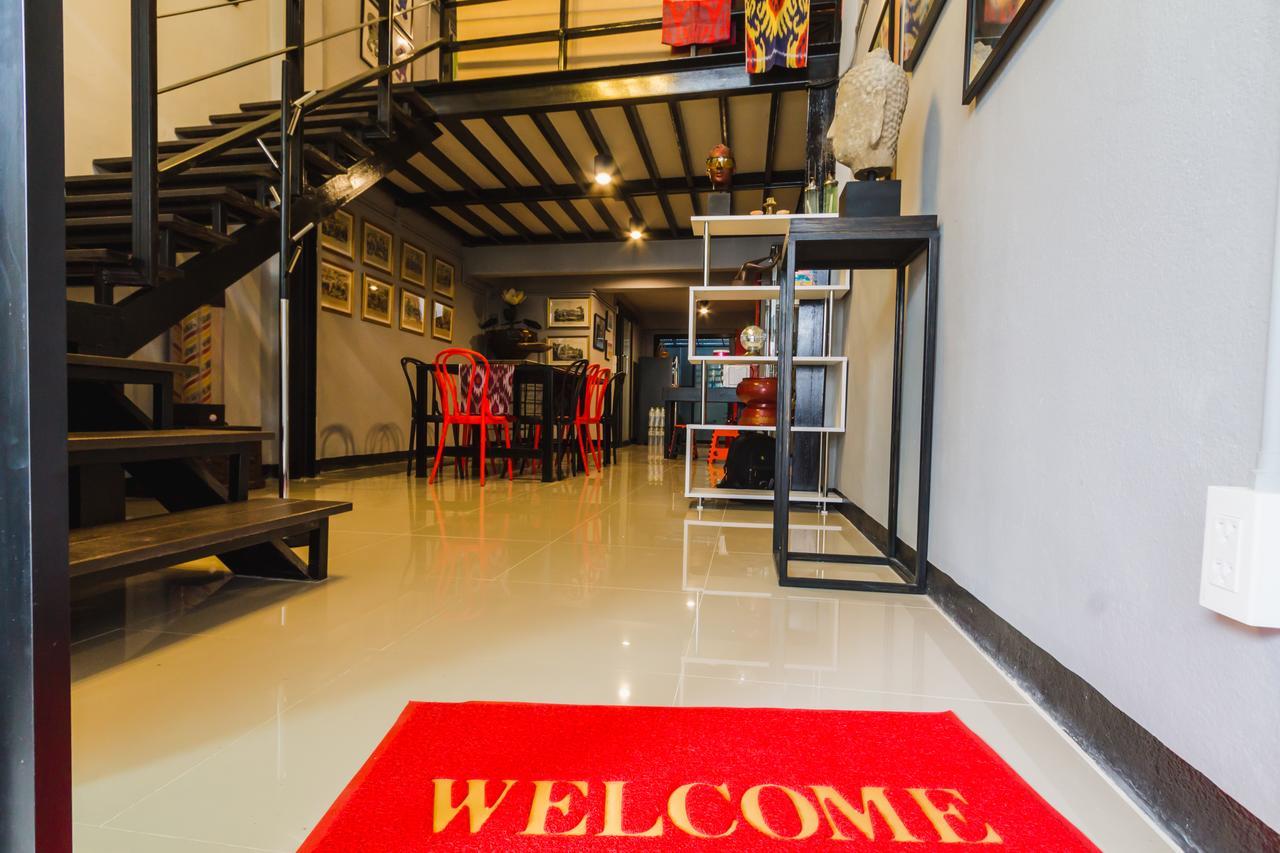 Hotel Chez Pom Chiang Mai Esterno foto