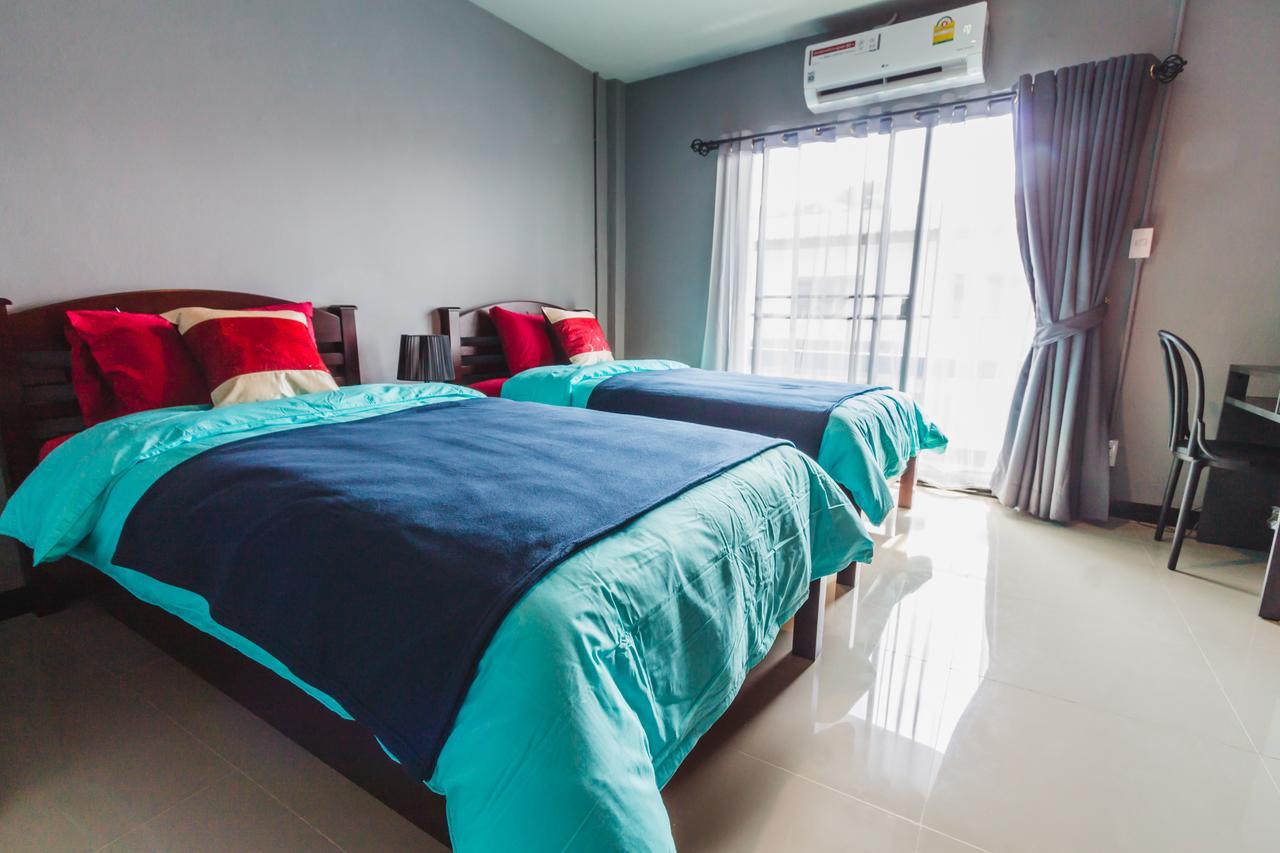 Hotel Chez Pom Chiang Mai Esterno foto